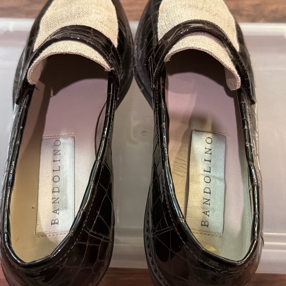 Bandolino Croc Patent & Linen Penny Loafers Brown Preppy Size 6.5 - Picture 3 of 4